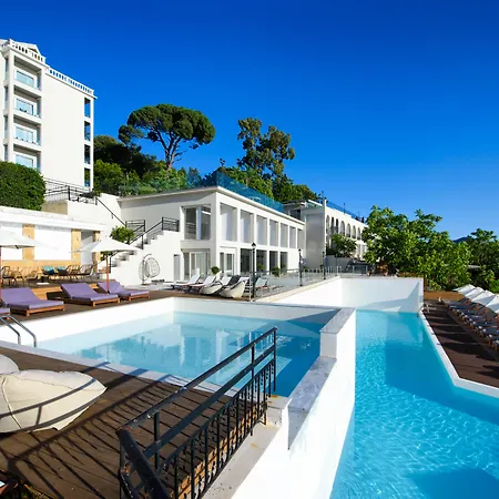 Üdülőközpont The Royal Grand 3*
